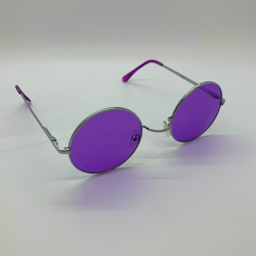Round purple tinted sunglasses